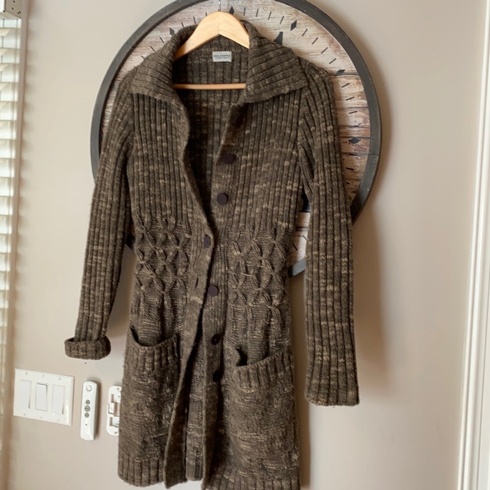 Di Alberta Ferretti Philosophy sweater coat.